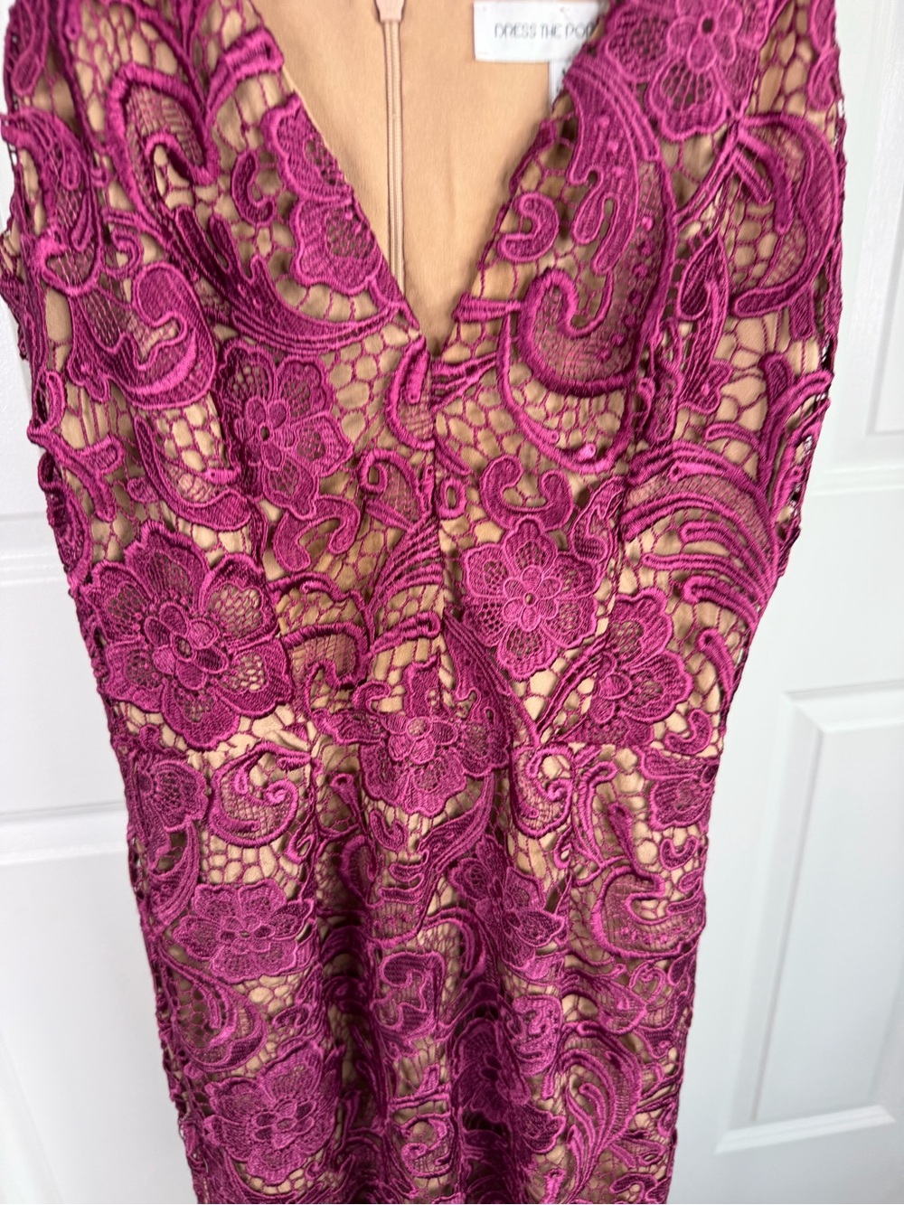 Dress the Population Lace Midi Cocktail Dress XS Plum Floral NWOT Wedding Guest - Picture 4 of 11